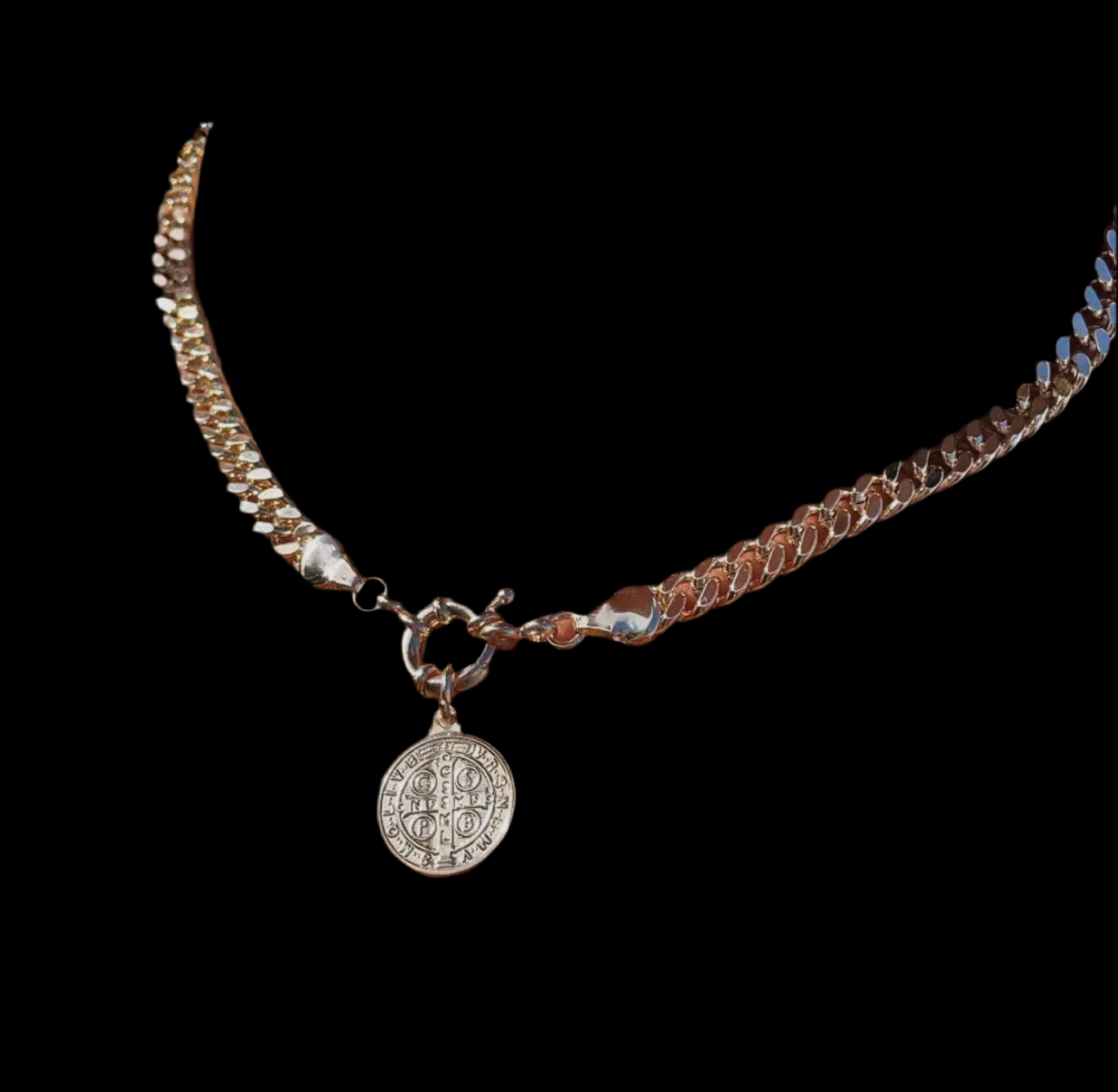 Cuban link choker ft large chunky pendant ✨
